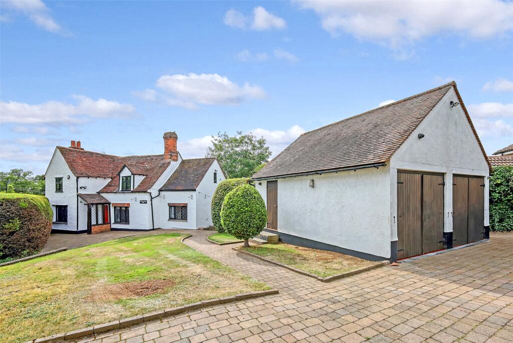 Main image of property: Main Road, Danbury, Chelmsford, Essex, CM3