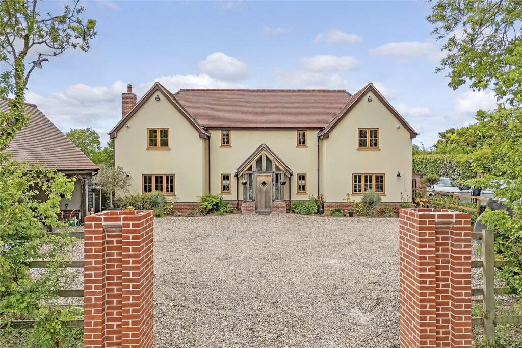 Main image of property: Bishops Green, Barnston, Dunmow, Essex, CM6