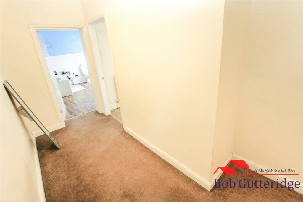 2 bedroom terraced house for sale in Cemetery Road, Knutton, Newcastle, ST5