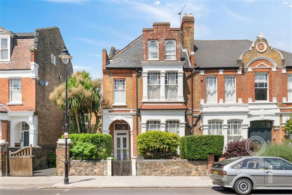 Main image of property: Weston Park, Crouch End, N8