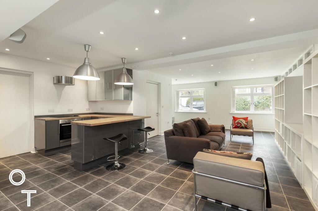Main image of property: St Pauls Crescent, Camden, NW1