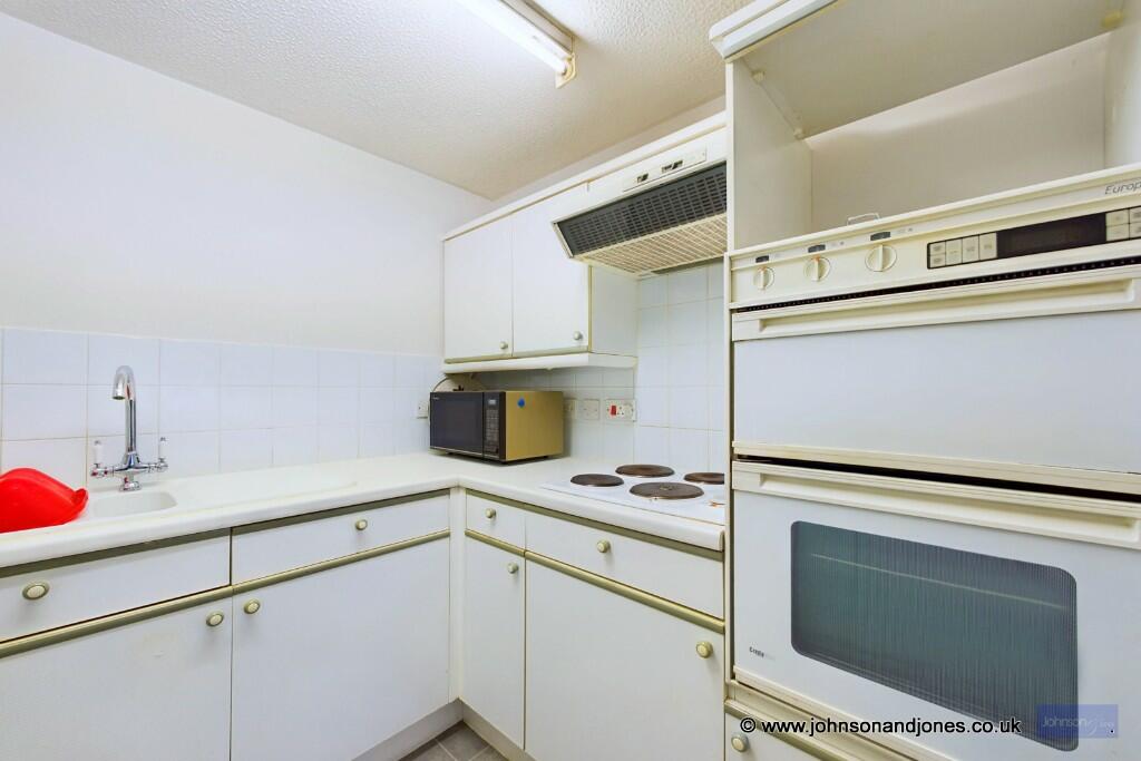 1 bedroom retirement property for sale in Chertsey Walk, Drill Hall Road, Chertsey, Surrey, KT16