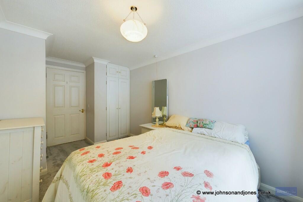 1 bedroom retirement property for sale in Chertsey Walk, Drill Hall Road, Chertsey, Surrey, KT16