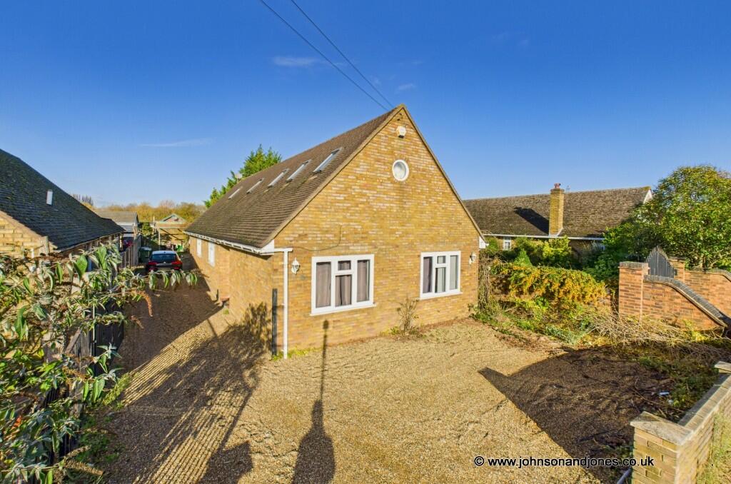 Main image of property: Chertsey Bridge Road, Chertsey, Surrey, KT16