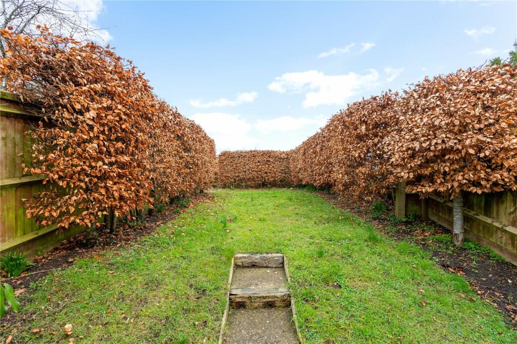 3 bedroom end of terrace house for sale in Hemington, Radstock