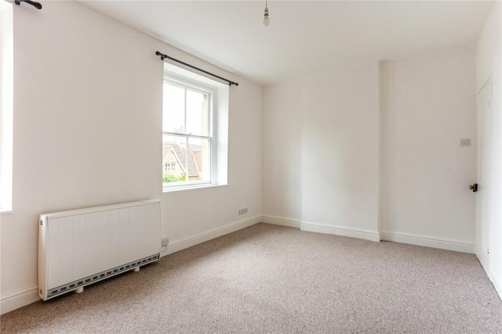 3 bedroom end of terrace house for sale in Hemington, Radstock