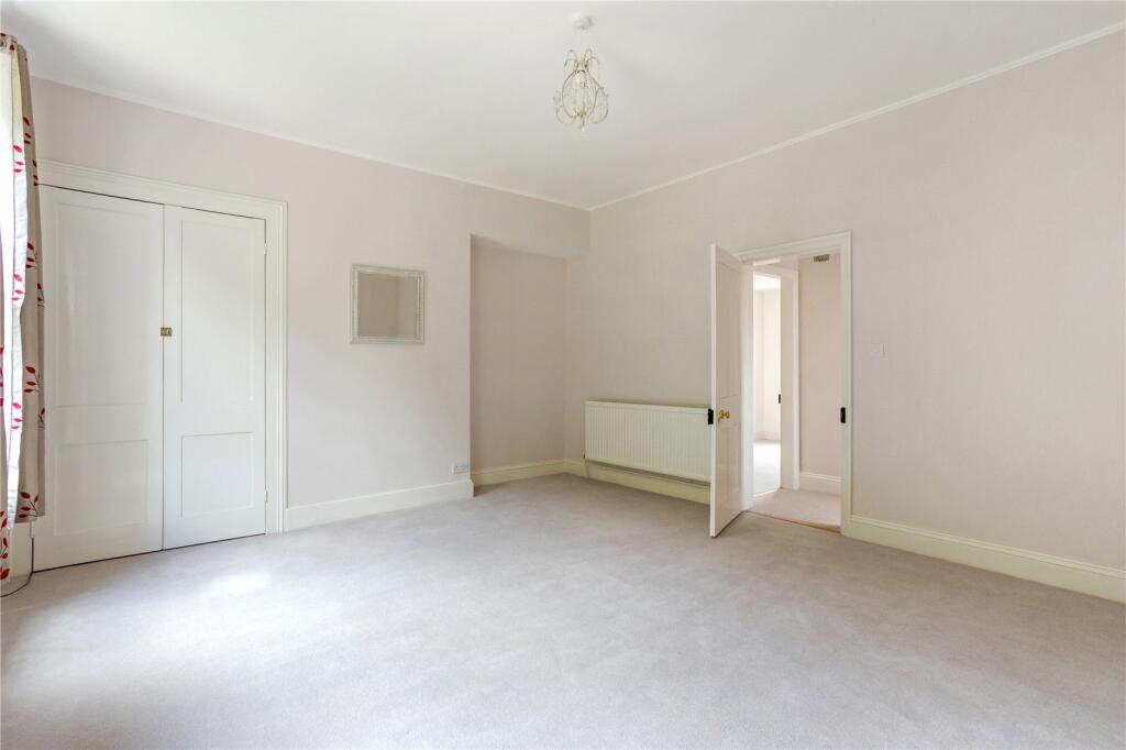 Additional property image - Sunnybank, Bath, Somerset, BA2