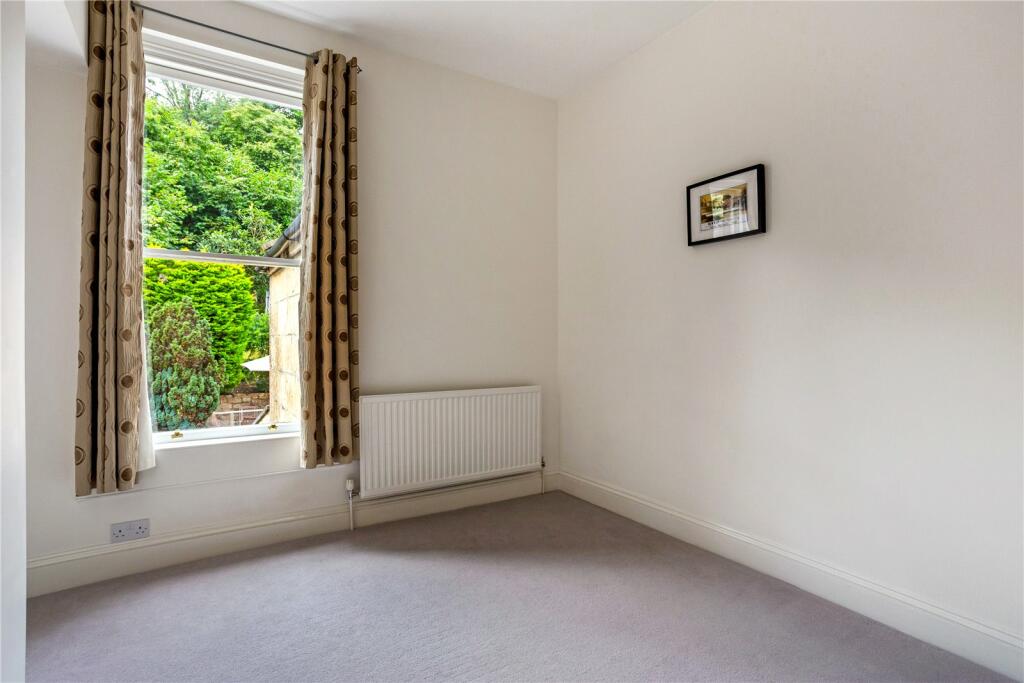 Additional property image - Sunnybank, Bath, Somerset, BA2