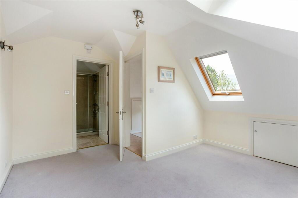 Additional property image - Sunnybank, Bath, Somerset, BA2
