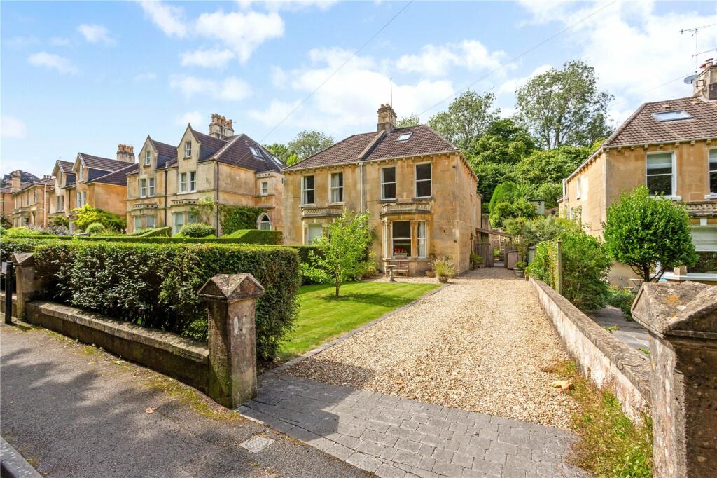 Additional property image - Sunnybank, Bath, Somerset, BA2