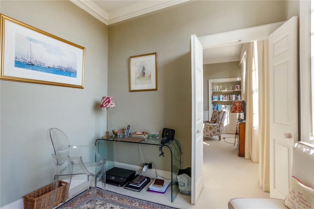 Additional property image - Sion Hill Place, Bath, BA1