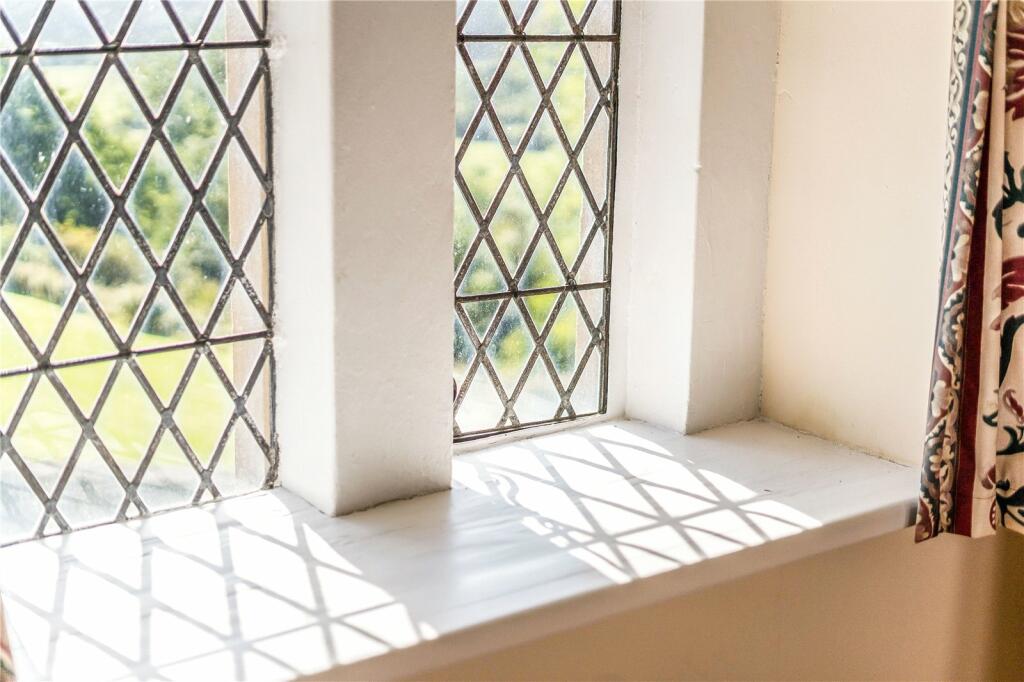 Additional property image - Murhill, Limpley Stoke, BA2
