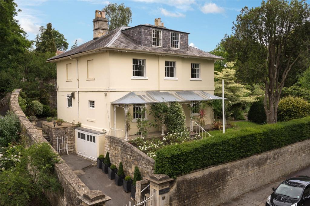 5 bedroom detached house for sale in Woolley Street, BradfordonAvon