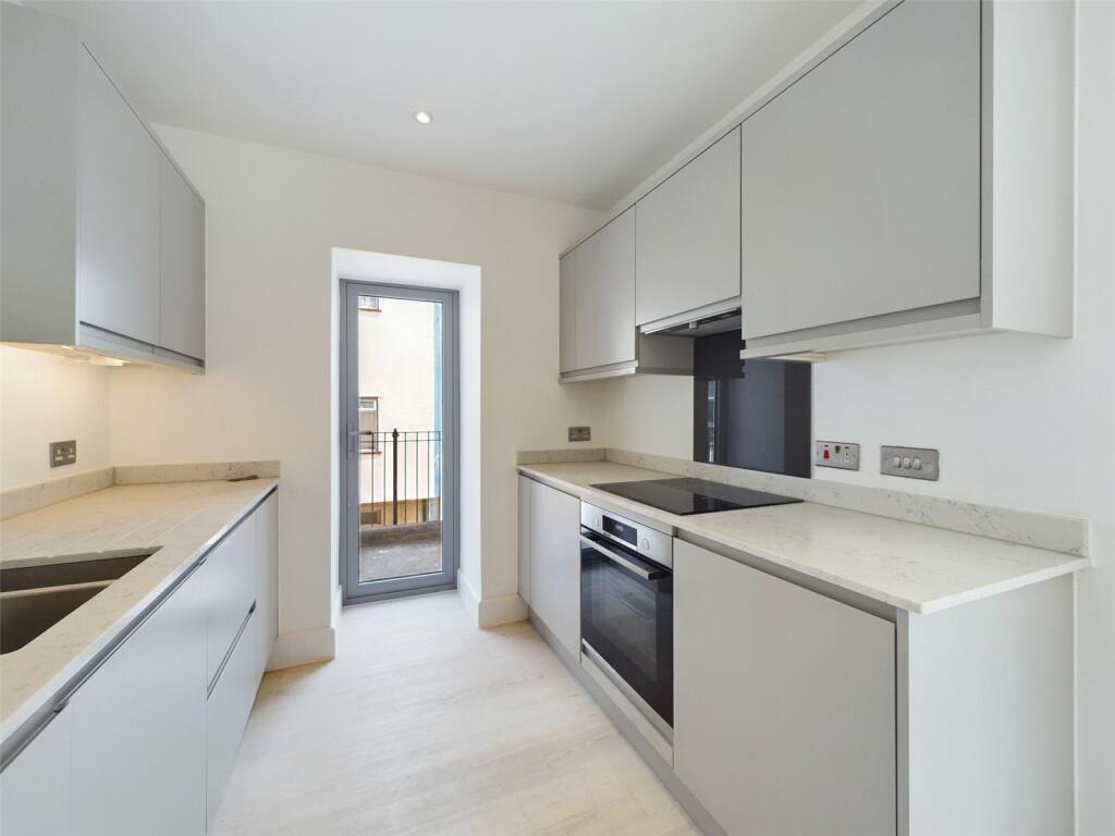 Additional property image - Apartment 4, Birnbeck Lodge, Birnbeck Road, Weston-Super-Mare, BS23