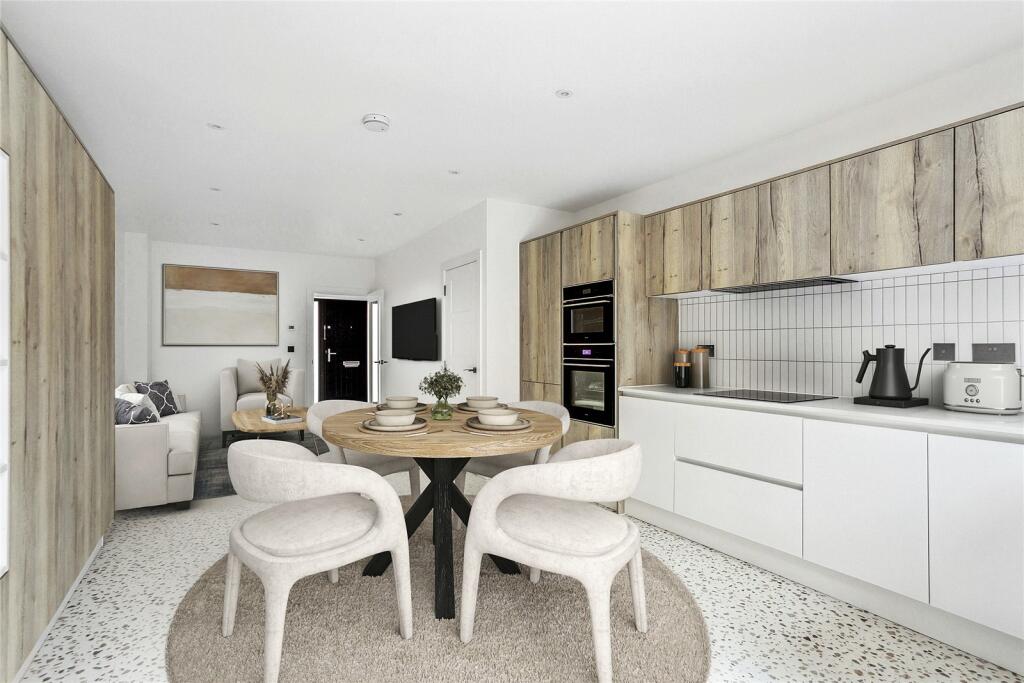 Additional property image - House 1, The West Terrace, The Square, Bristol, Somerset, BS2