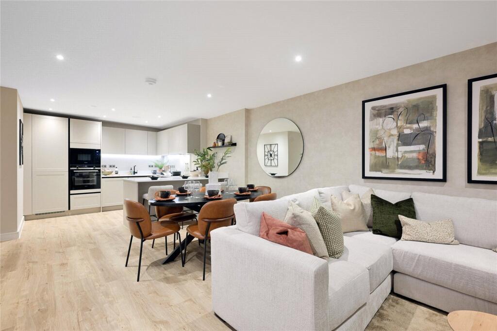 Main image of property: The Clifton Collection, Apartment 15, College Road, Clifton, BS8