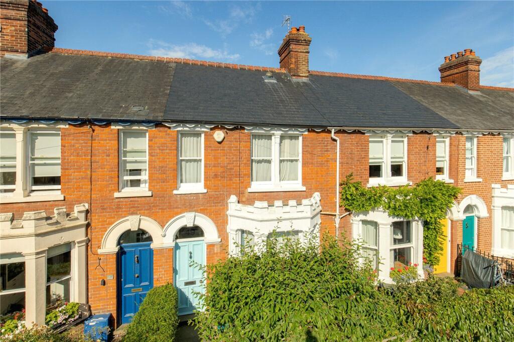 3 bedroom terraced house for sale in Grantchester Street, Cambridge, Cambridgeshire, CB3