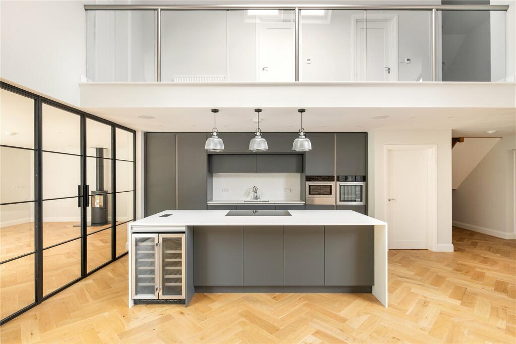 Additional property image - Almoners Avenue, Cambridge, Cambridgeshire, CB1