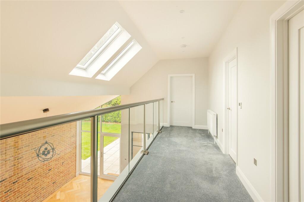 Additional property image - Almoners Avenue, Cambridge, Cambridgeshire, CB1