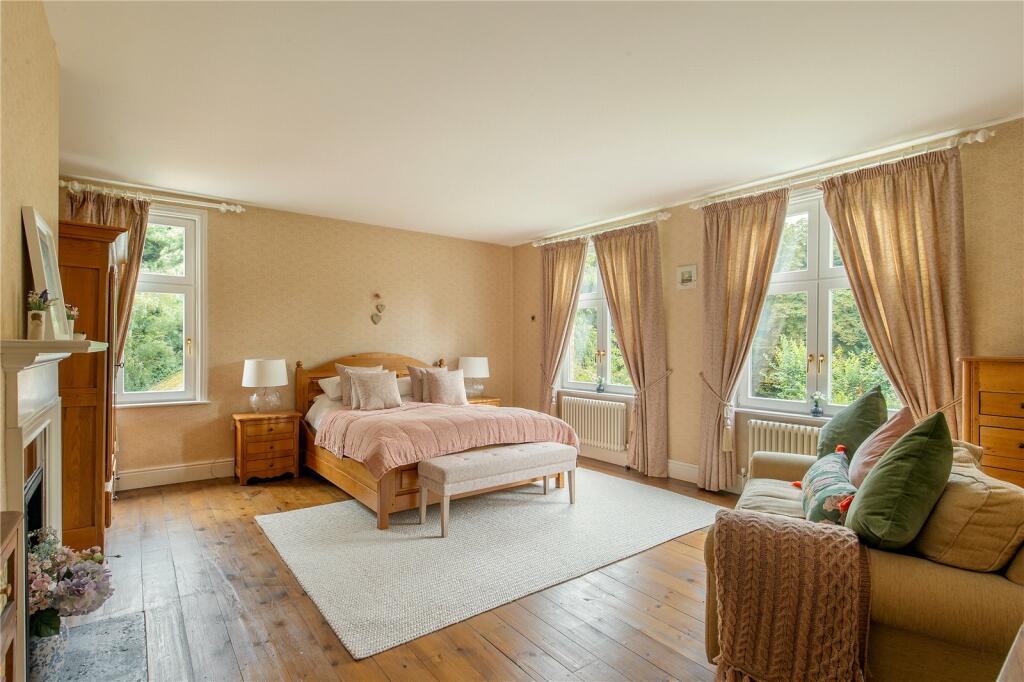 Additional property image - Babraham Road, Great Shelford, Cambridge, CB22