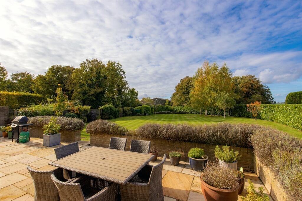 Additional property image - Hinxton, Saffron Walden, Essex, CB10