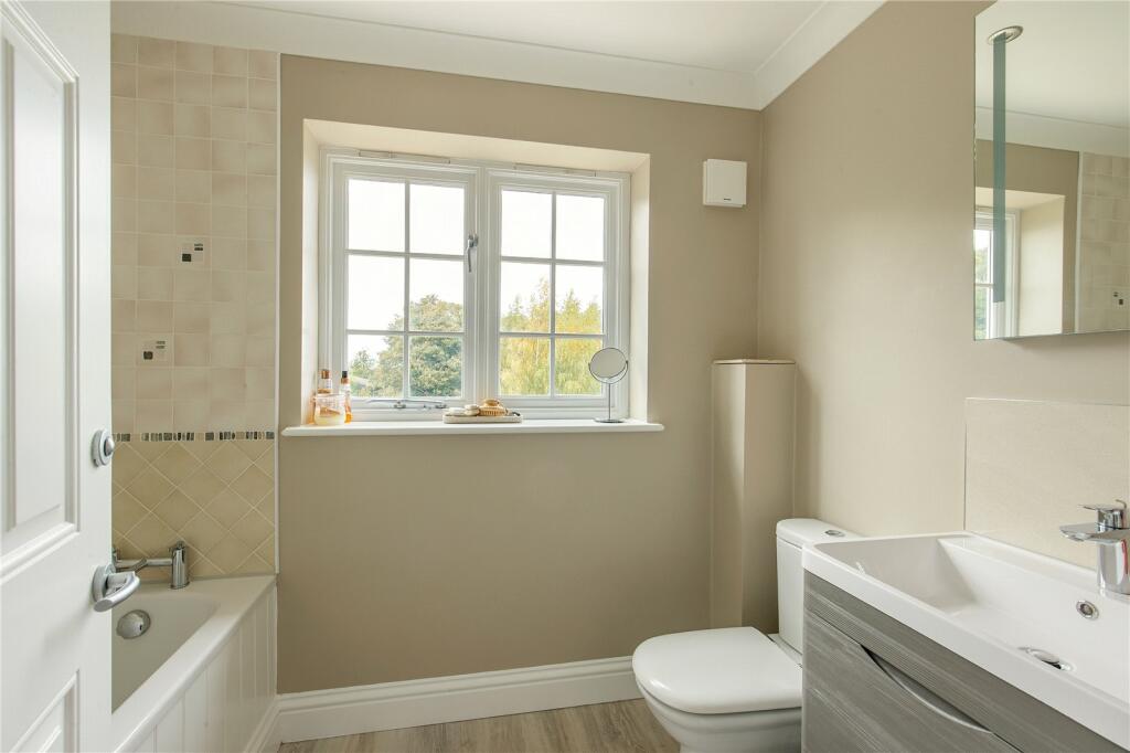 Additional property image - Hinxton, Saffron Walden, Essex, CB10