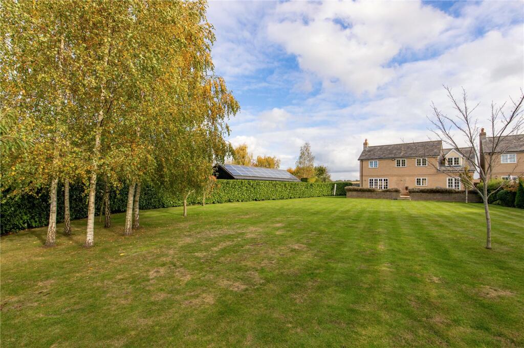Additional property image - Hinxton, Saffron Walden, Essex, CB10