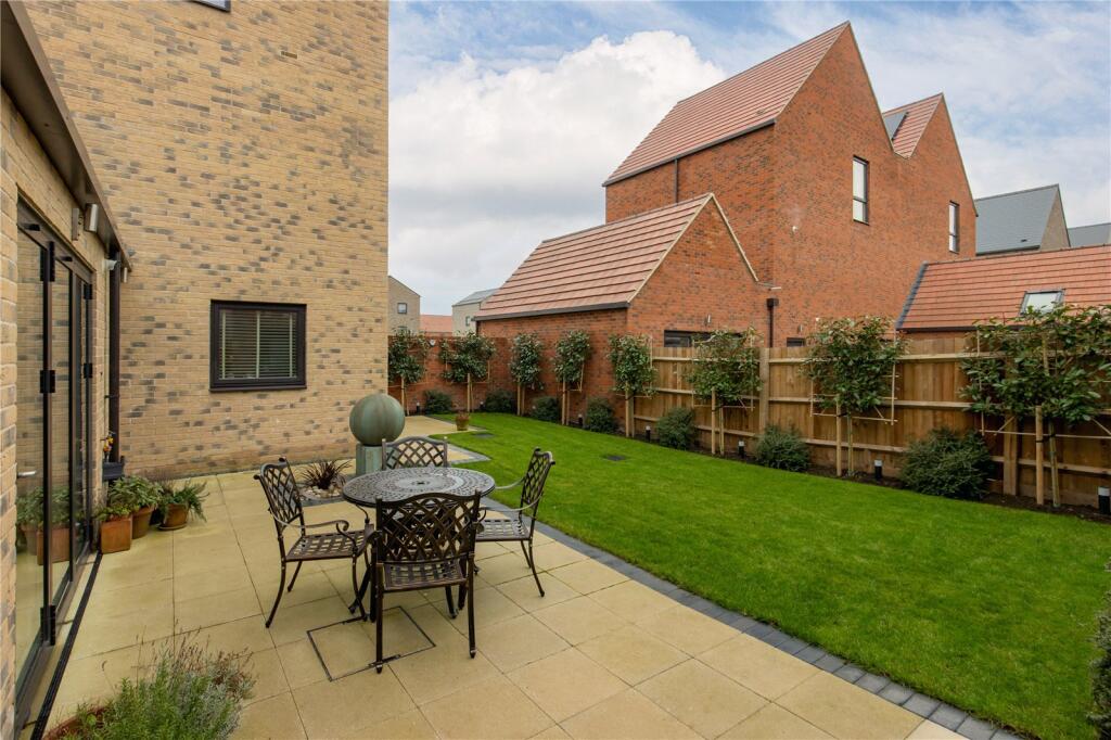 Additional property image - Gregory Park North, Cambridge, Cambridgeshire, CB5