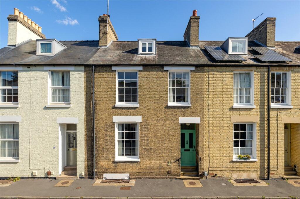 Main image of property: Hardwick Street, Cambridge, Cambridgeshire, CB3
