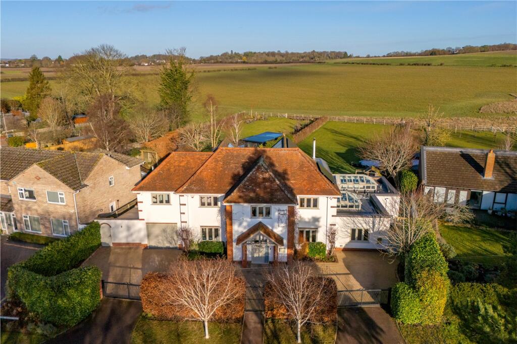 Main image of property: Gog Magog Way, Stapleford, Cambridge, Cambridgeshire, CB22