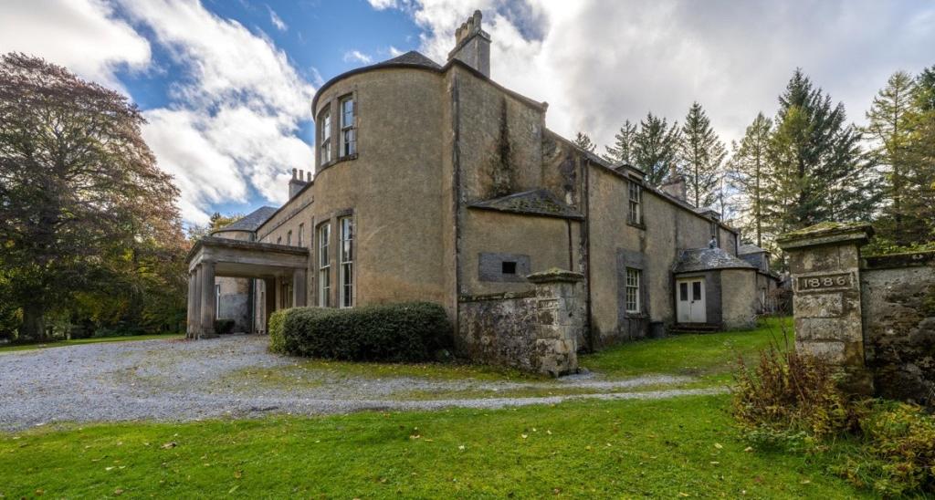 8 bedroom detached house for sale in Auchlunkart House, Mulben, Keith