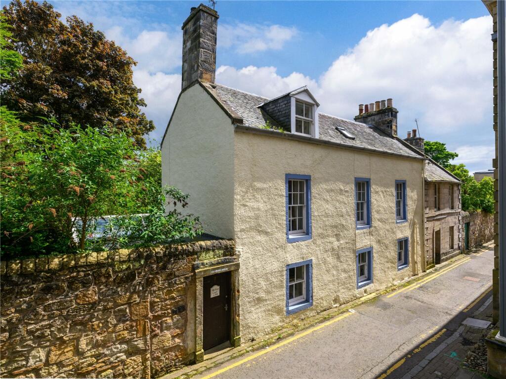 4 bedroom semidetached house for sale in Westburn Court, Westburn Lane