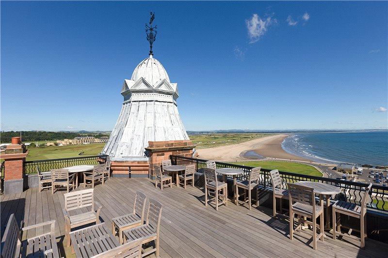 4 bedroom penthouse for sale in Hamilton Grand, 21 Golf Place, St