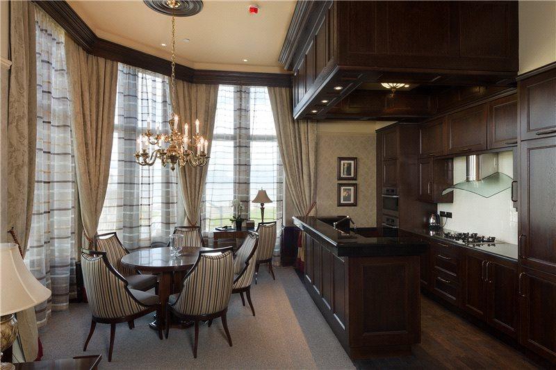 4 bedroom penthouse for sale in Hamilton Grand, 21 Golf Place, St