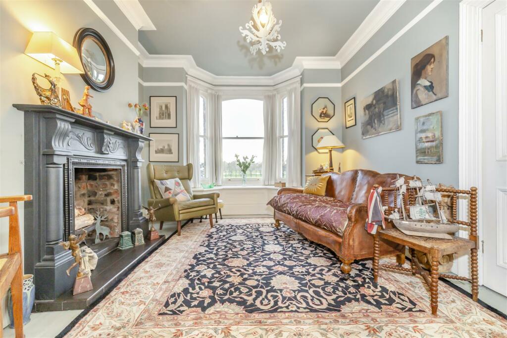 4 bedroom house for sale in Albemarle Road, York, YO23