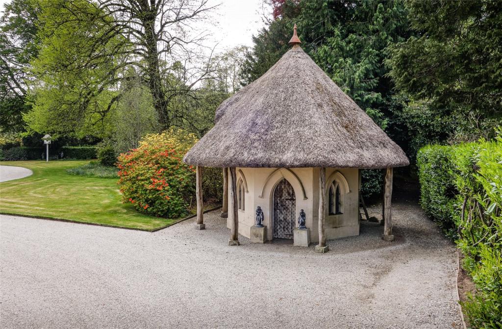 5 bedroom detached house for sale in Tregeare Estate, Launceston