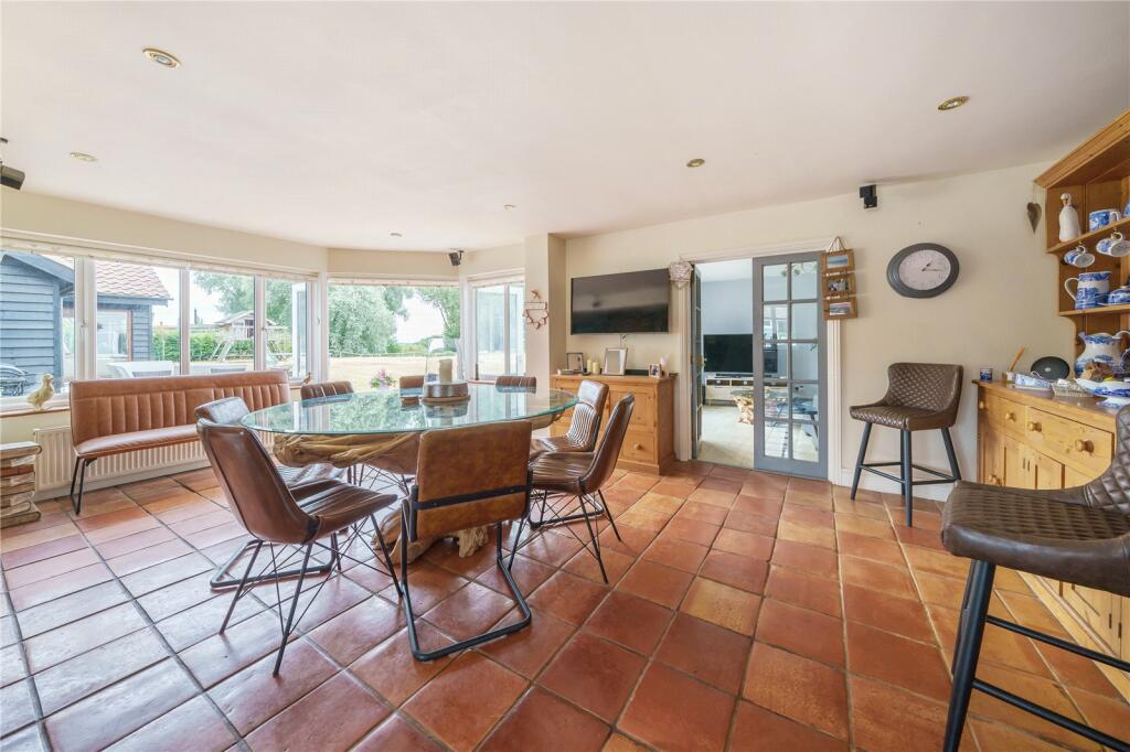 Additional property image - Flatford Lane, East Bergholt, Colchester, Suffolk, CO7