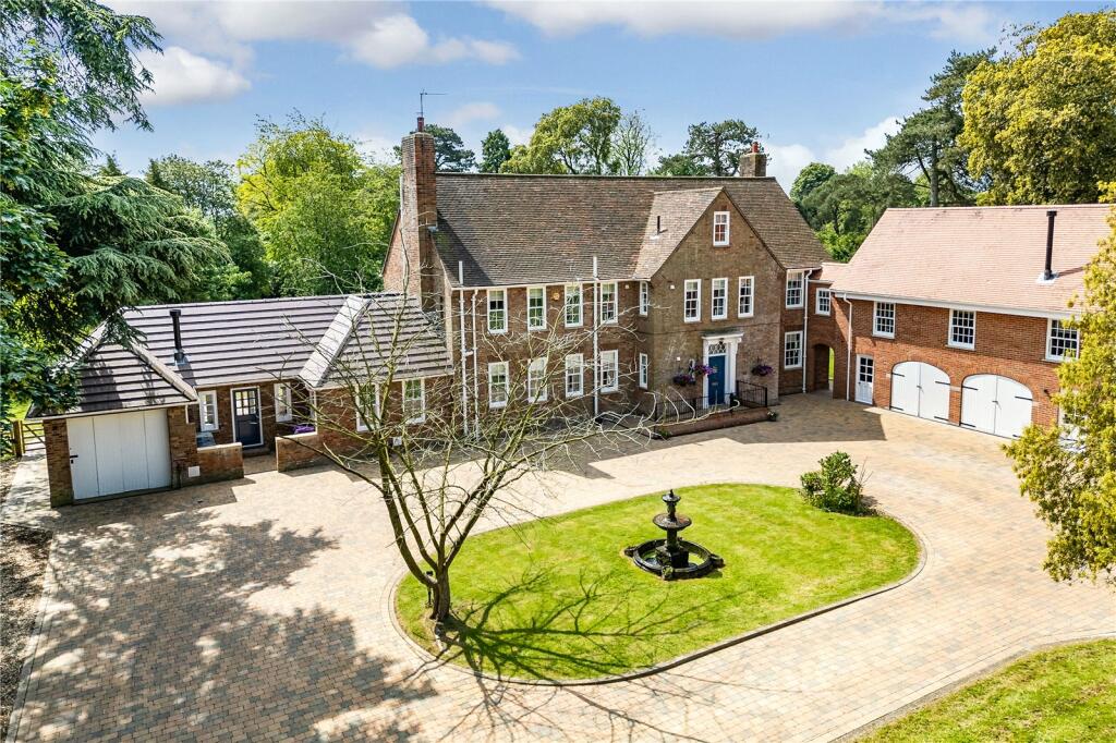 6 bedroom detached house for sale in Manby House, Carlton Road, Manby