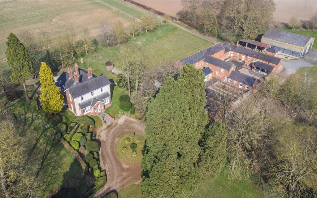Main image of property: Binbrook House, Grimsby Road, Binbrook, Market Rasen, LN8