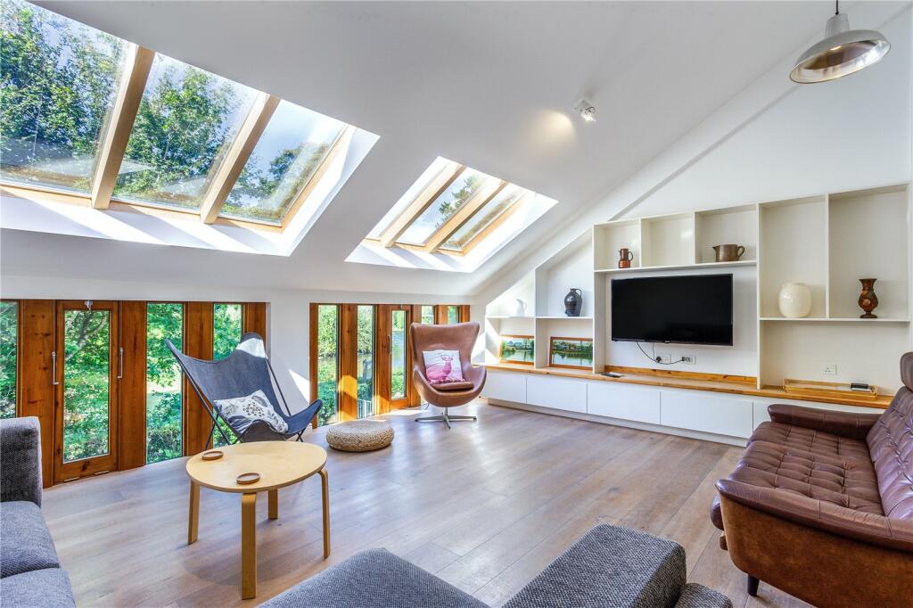 Additional property image - Coombs Road, Bakewell, Derbyshire, DE45