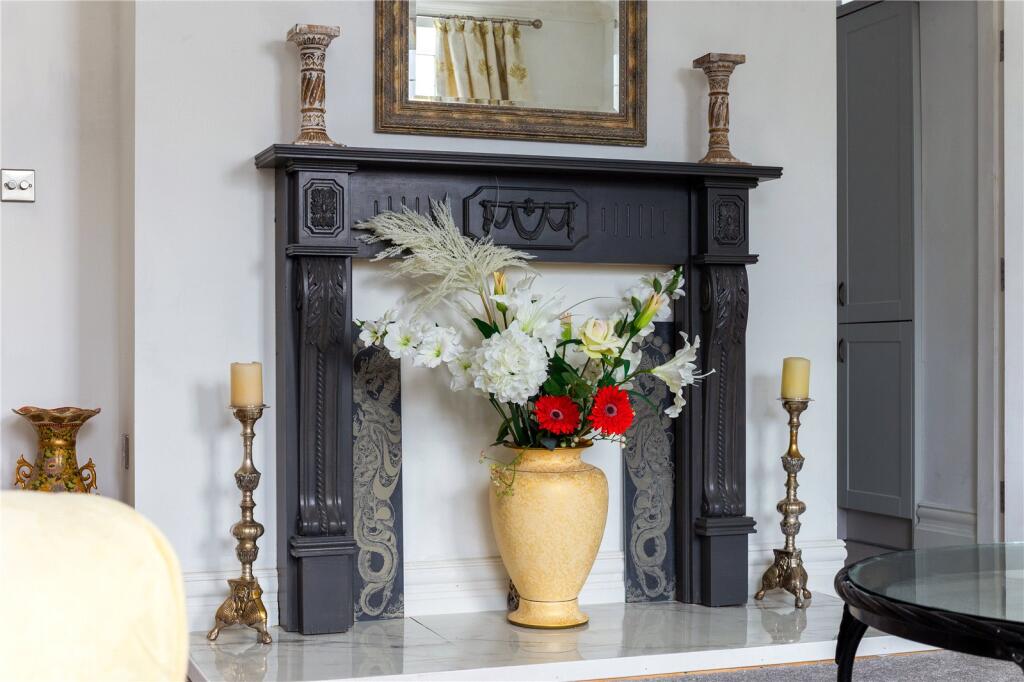 Additional property image - Apartment 6, James Eadie Place, Ashbourne, Derbyshire, DE6