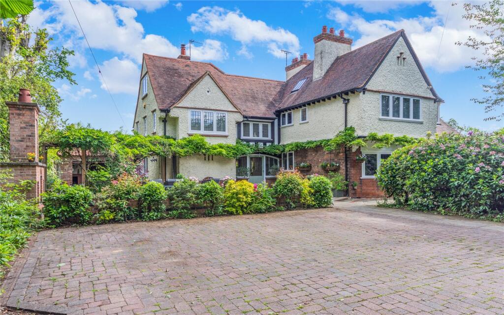 Main image of property: The Strand, Attenborough, Nottingham, Nottinghamshire, NG9