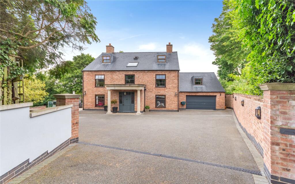 Main image of property: Private Road, Sherwood, Nottingham, NG5