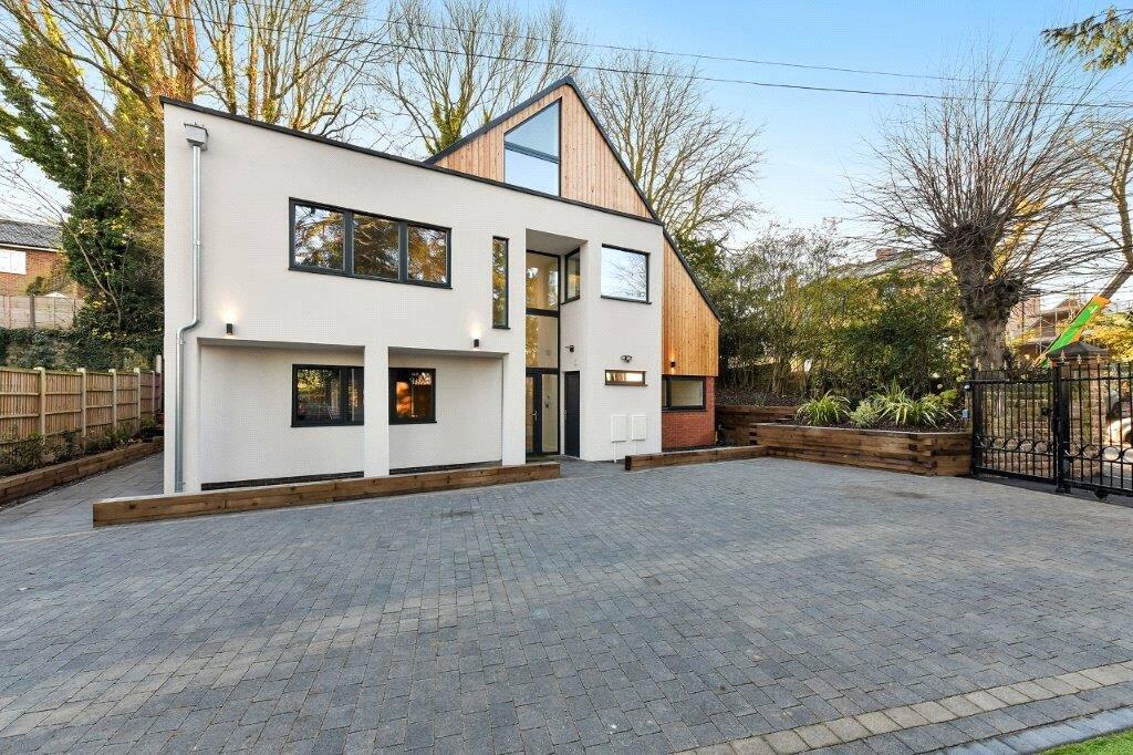 Main image of property: Elm Bank, Nottingham, Nottinghamshire, NG3