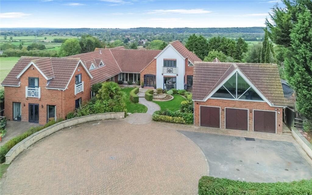 Main image of property: Bleasby Road, Goverton, Nottingham, NG14