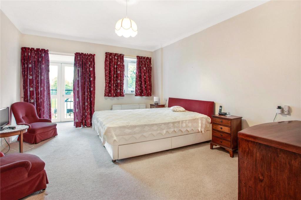 2 bedroom apartment for sale in Pavilion Gardens, Dartford Road