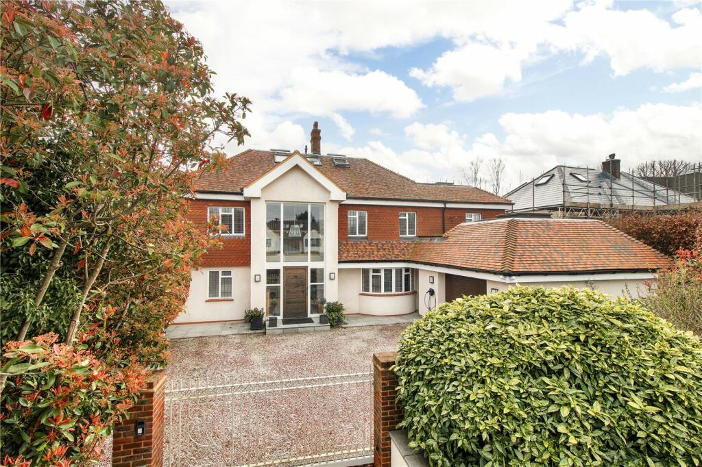 6 bedroom detached house for sale in The Rise, Sevenoaks, Kent, TN13