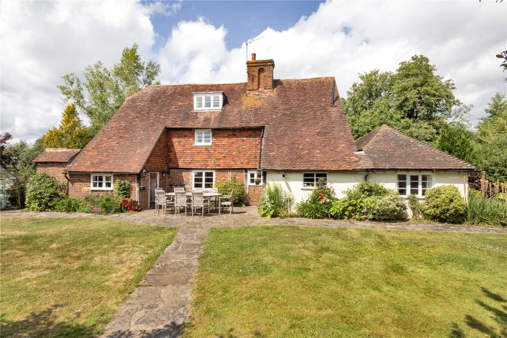 Main image of property: London Road, Tonbridge, Kent, TN10