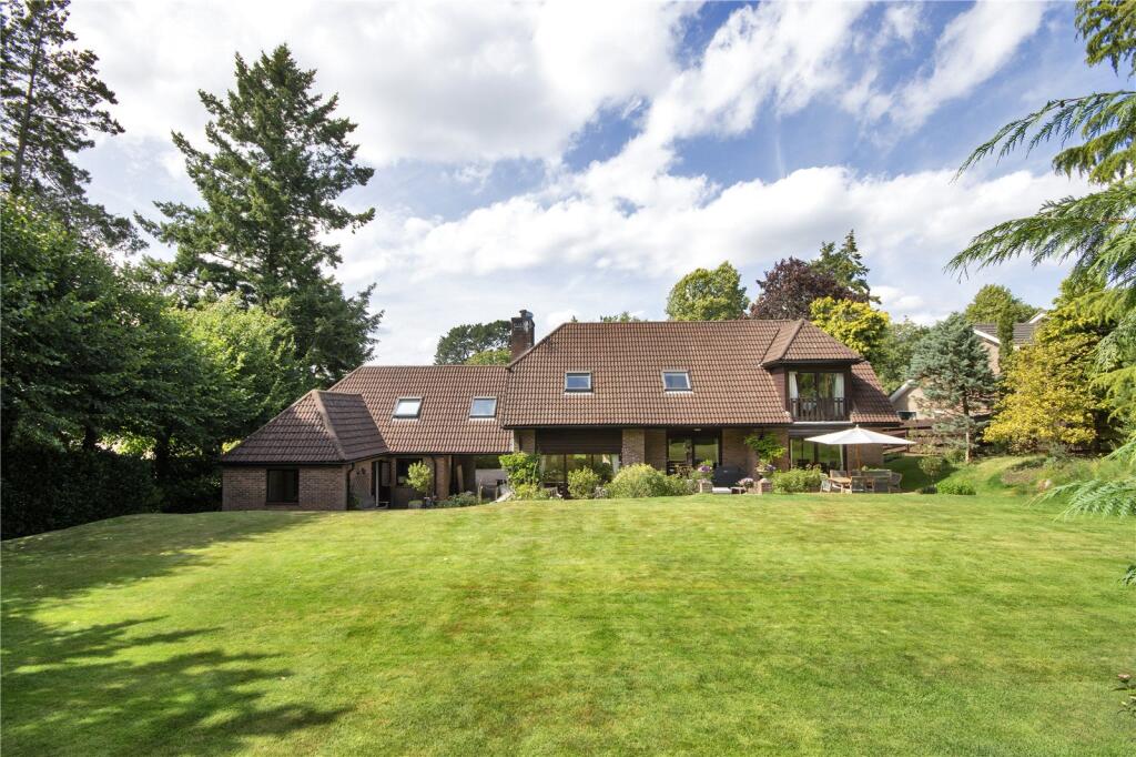Main image of property: Brassey Road, Oxted, Surrey, RH8