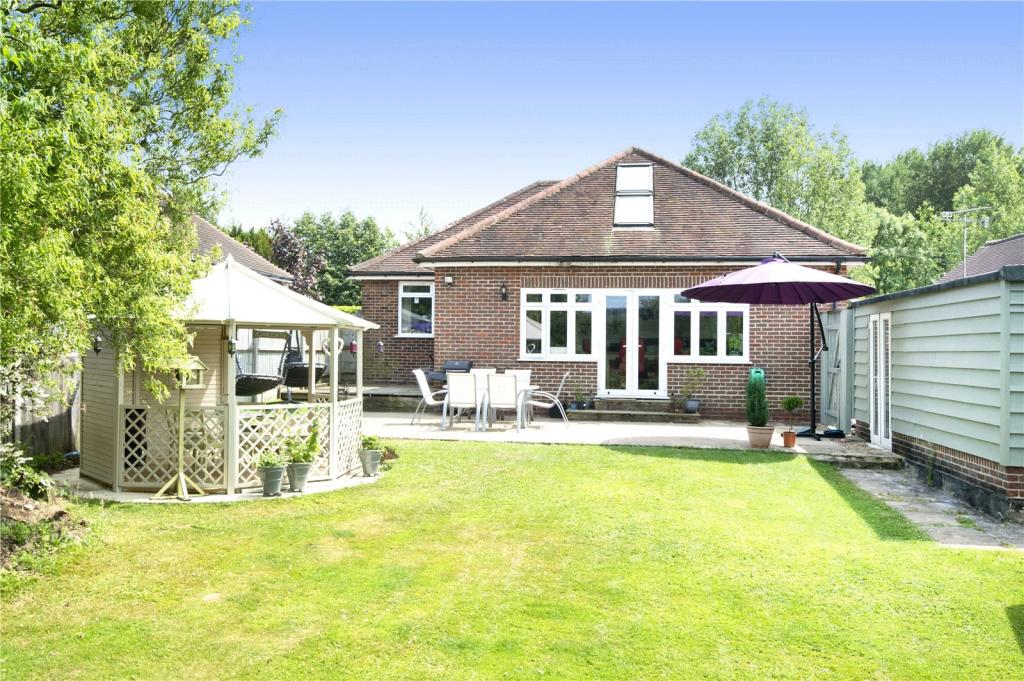 4 bedroom detached house for sale in Main Road, Sundridge, Sevenoaks